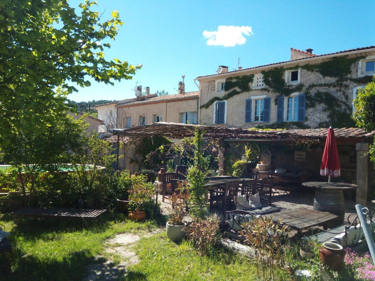 Chambres Et Table D'Hotes Au Brabo Mormoiron Dış mekan fotoğraf