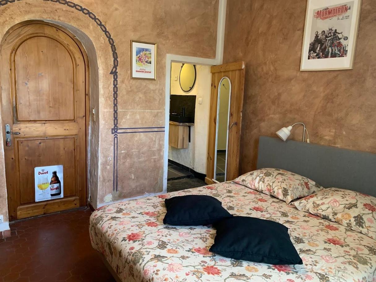 Chambres Et Table D'Hotes Au Brabo Mormoiron Dış mekan fotoğraf